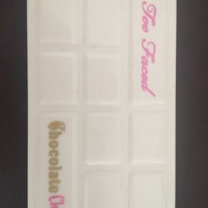 Too faced chocolate chip pallet